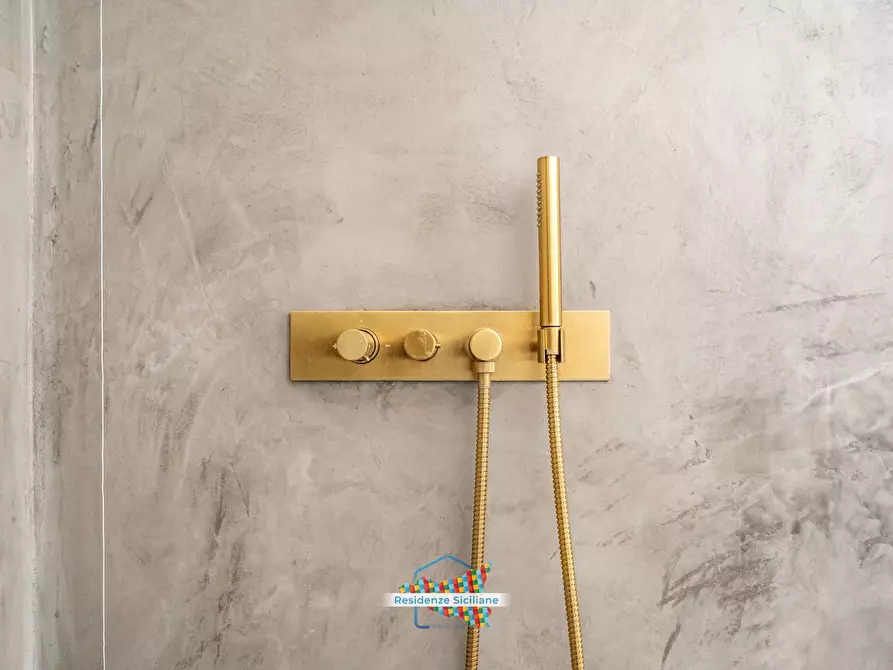 Immagine 9 di Villa in vendita  in via Caserta snc a Fondachelli-Fantina