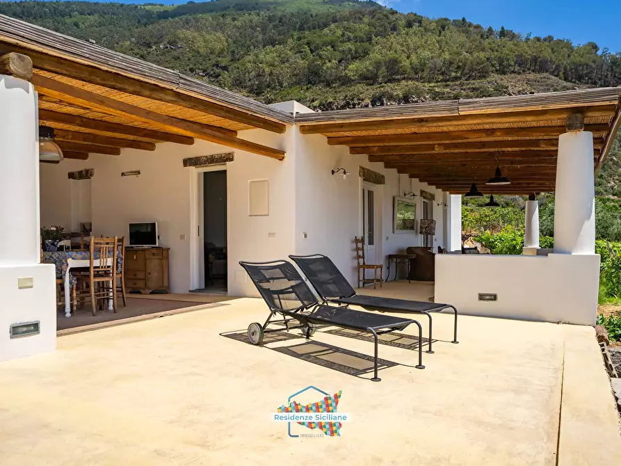 Immagine 34 di Villa in vendita  in via Caserta snc a Fondachelli-Fantina