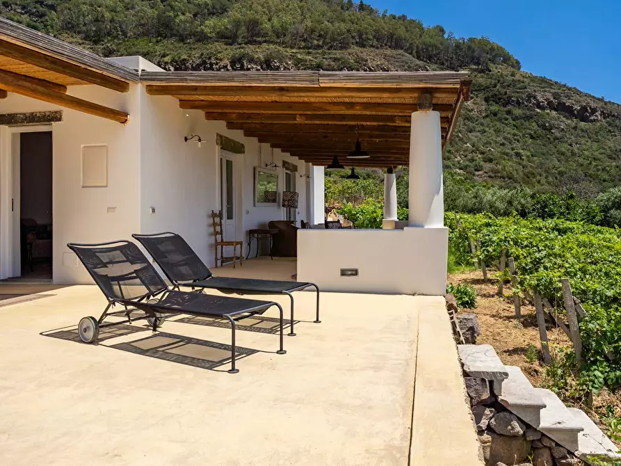 Immagine 35 di Villa in vendita  in via Caserta snc a Fondachelli-Fantina