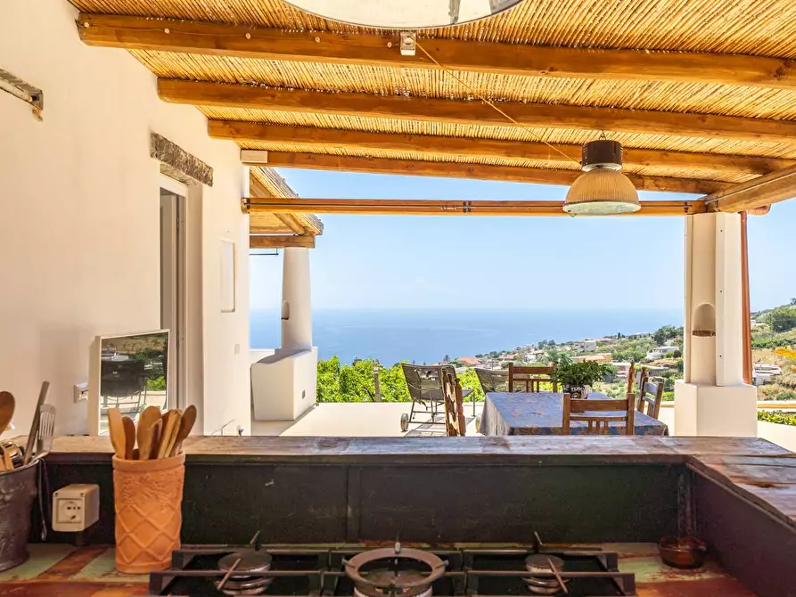 Immagine 39 di Villa in vendita  in via Caserta snc a Fondachelli-Fantina