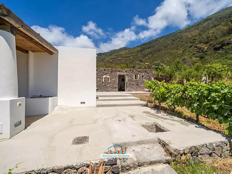 Immagine 41 di Villa in vendita  in via Caserta snc a Fondachelli-Fantina