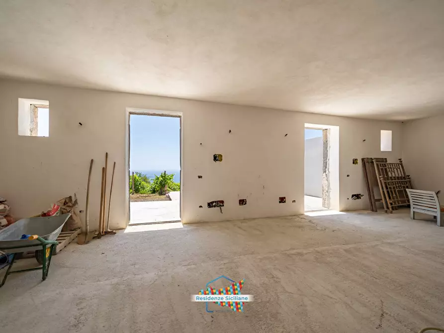 Immagine 45 di Villa in vendita  in via Caserta snc a Fondachelli-Fantina