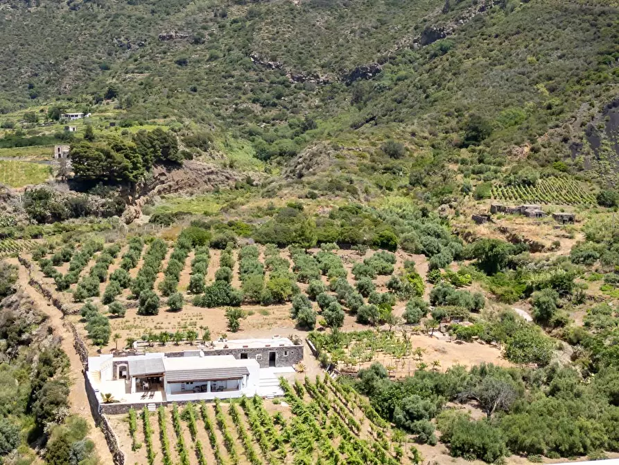 Immagine 48 di Villa in vendita  in via Caserta snc a Fondachelli-Fantina