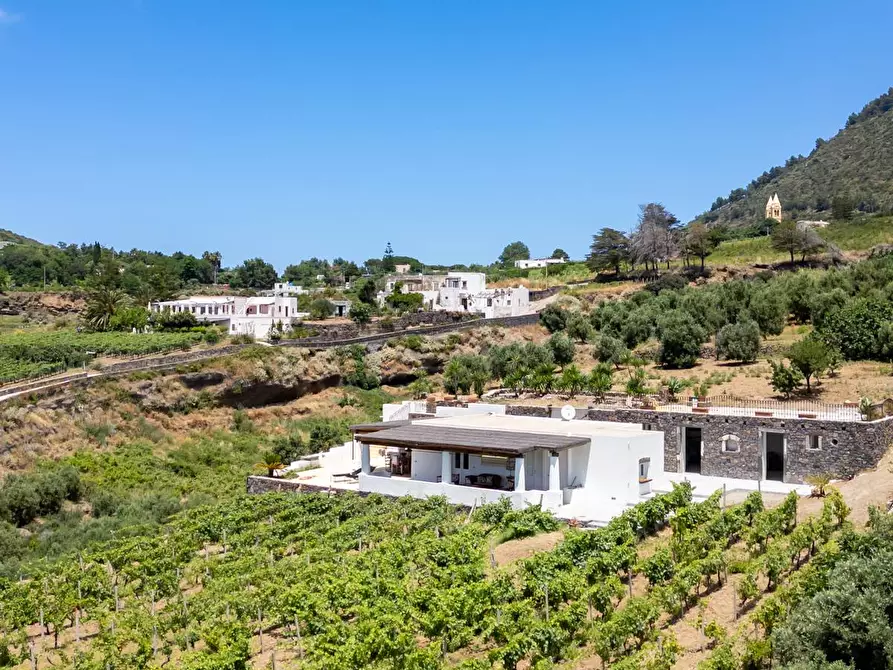 Immagine 60 di Villa in vendita  in via Caserta snc a Fondachelli-Fantina