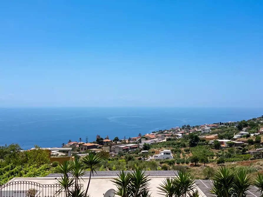 Immagine 68 di Villa in vendita  in via Caserta snc a Fondachelli-Fantina