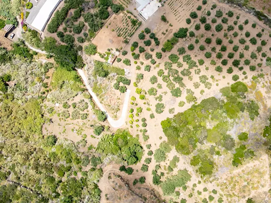 Immagine 73 di Villa in vendita  in via Caserta snc a Fondachelli-Fantina