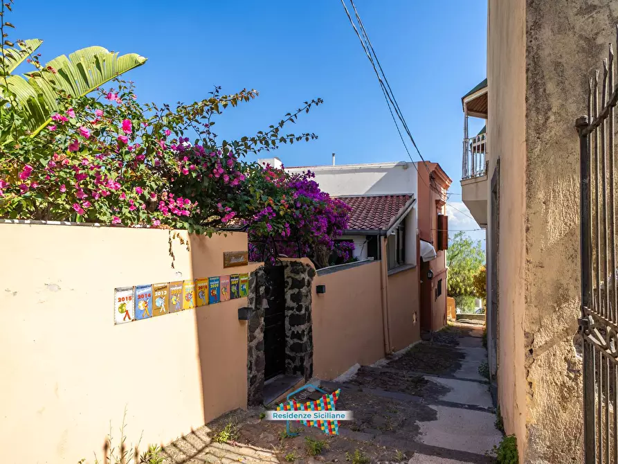 Immagine 2 di Appartamento in vendita  in Via Progresso 4 a Fondachelli-Fantina