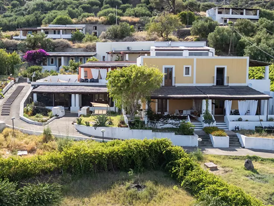 Immagine 48 di Appartamento in vendita  in Via Umberto I 14 a Fondachelli-Fantina