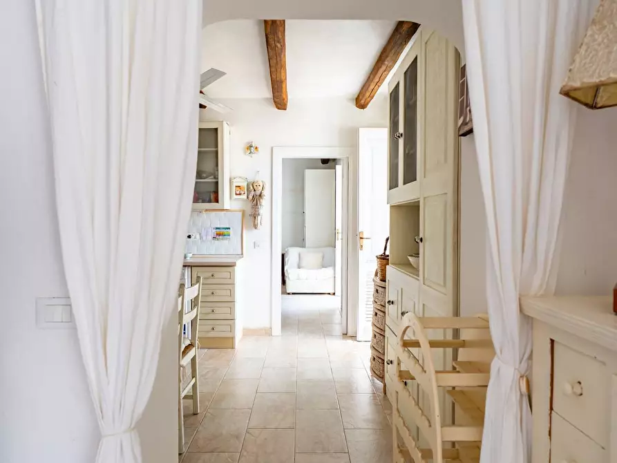 Immagine 9 di Villa in vendita  in Via Rinascente 26/B a Santa Marina Salina