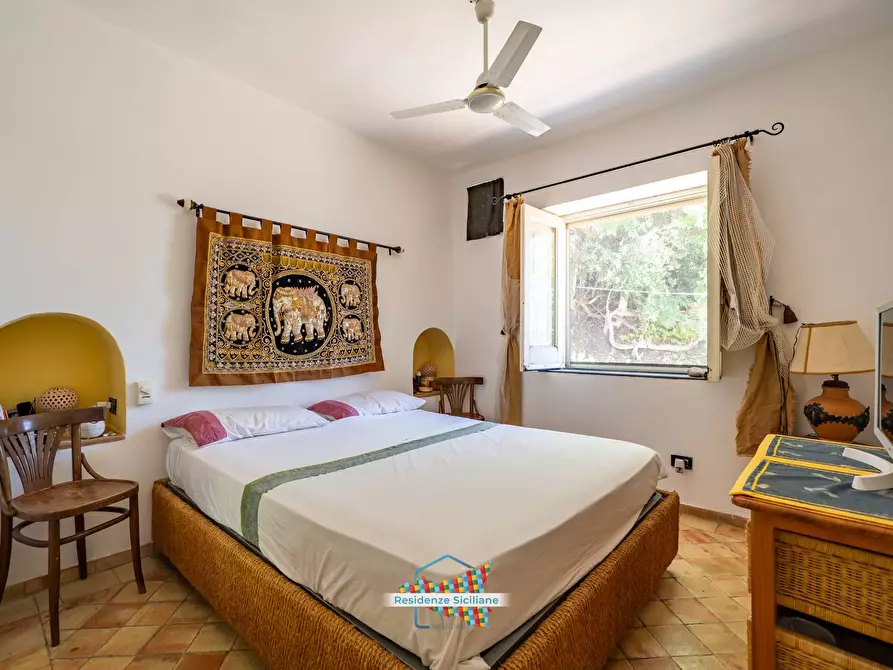 Immagine 37 di Villa in vendita  in Via Rinascente 26/B a Santa Marina Salina