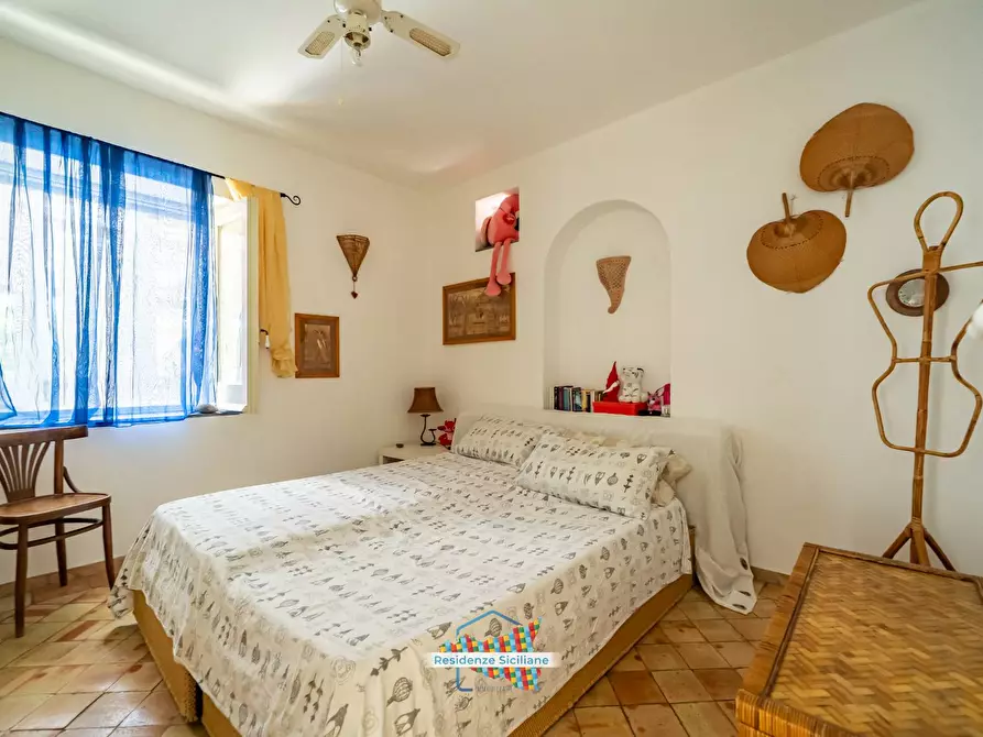 Immagine 38 di Villa in vendita  in Via Rinascente 26/B a Santa Marina Salina