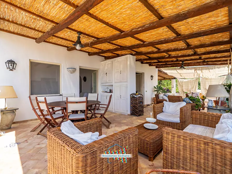 Immagine 43 di Villa in vendita  in Via Rinascente 26/B a Santa Marina Salina