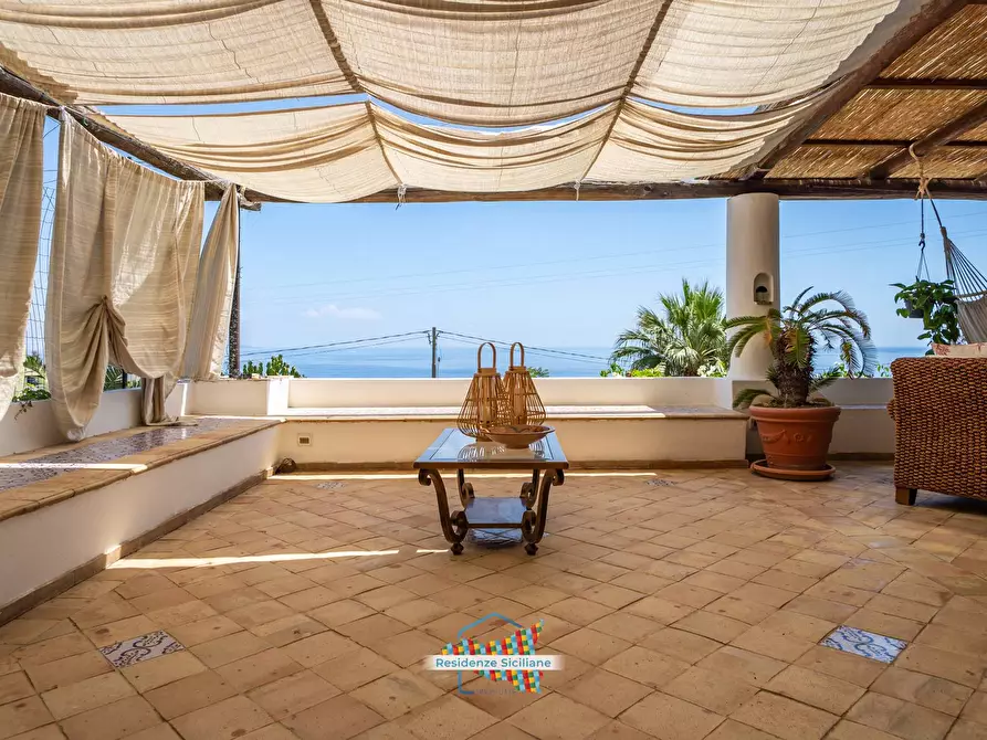 Immagine 51 di Villa in vendita  in Via Rinascente 26/B a Santa Marina Salina