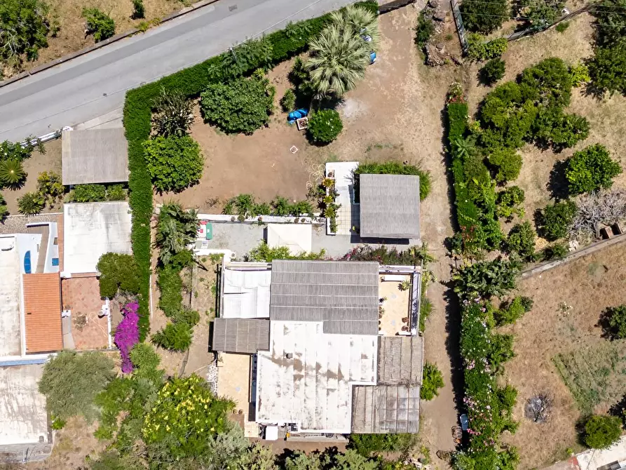 Immagine 54 di Villa in vendita  in Via Rinascente 26/B a Santa Marina Salina