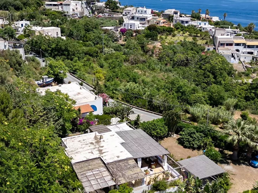 Immagine 56 di Villa in vendita  in Via Rinascente 26/B a Santa Marina Salina