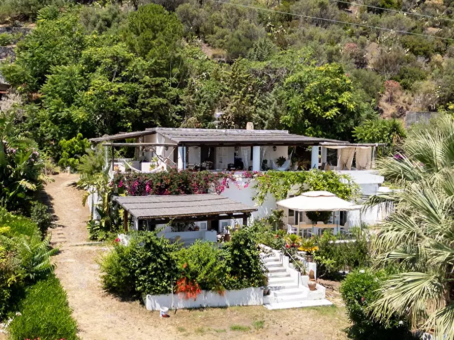 Immagine 62 di Villa in vendita  in Via Rinascente 26/B a Santa Marina Salina