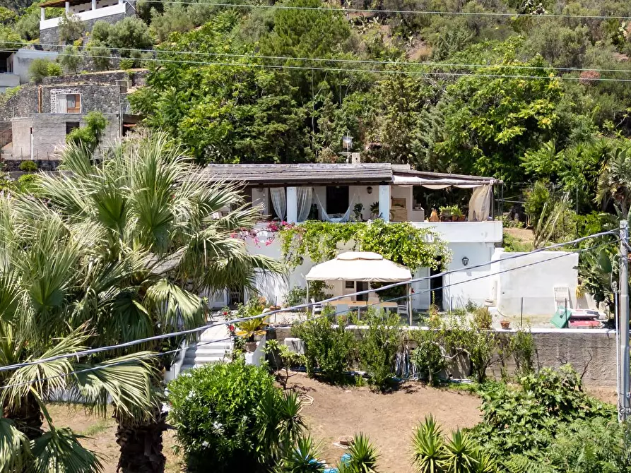 Immagine 64 di Villa in vendita  in Via Rinascente 26/B a Santa Marina Salina