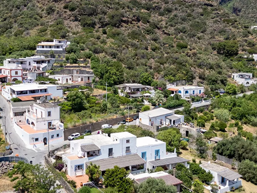 Immagine 71 di Villa in vendita  in Via Rinascente 26/B a Santa Marina Salina