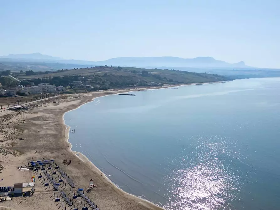 Immagine 31 di Appartamento in vendita  in Via Assisi 19 a Menfi