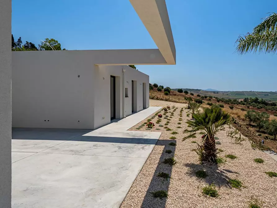 Immagine 11 di Villa in vendita  in Contrada Lido Fiori snc a Menfi