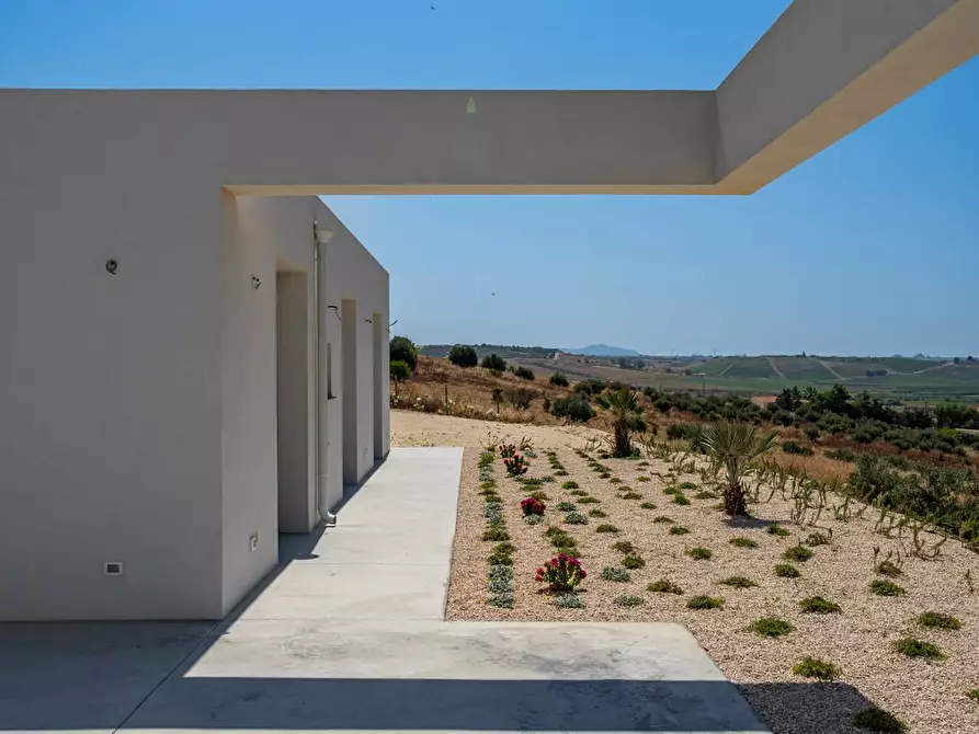 Immagine 12 di Villa in vendita  in Contrada Lido Fiori snc a Menfi