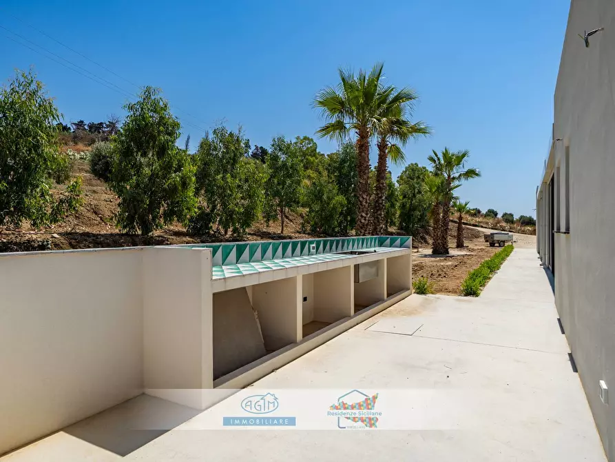 Immagine 26 di Villa in vendita  in Contrada Lido Fiori snc a Menfi