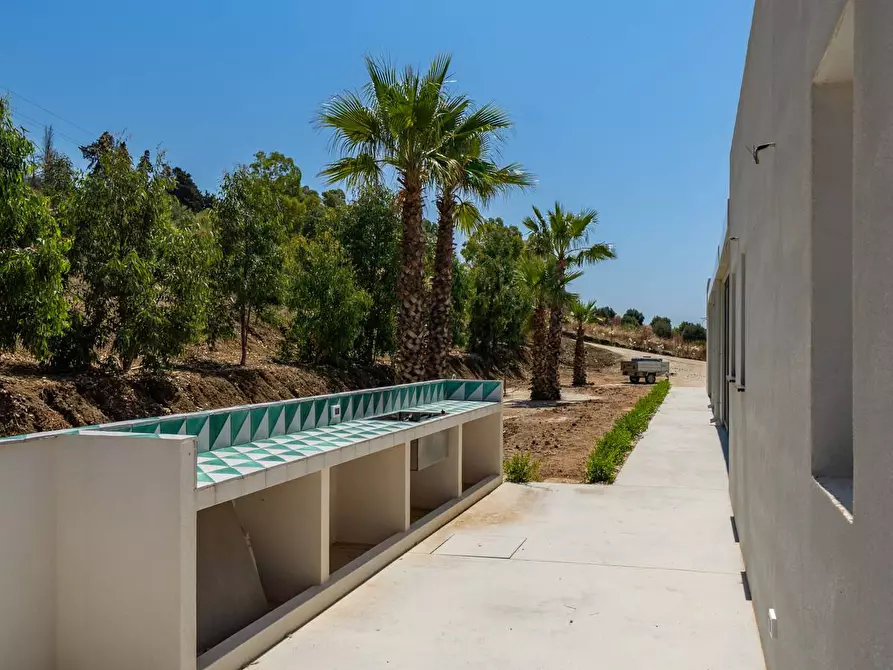 Immagine 27 di Villa in vendita  in Contrada Lido Fiori snc a Menfi