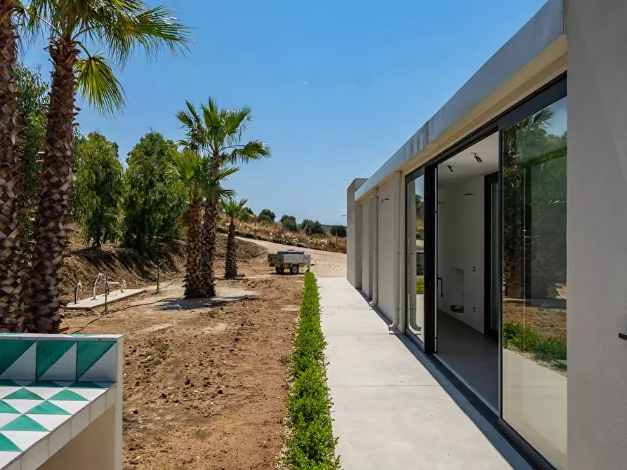Immagine 30 di Villa in vendita  in Contrada Lido Fiori snc a Menfi