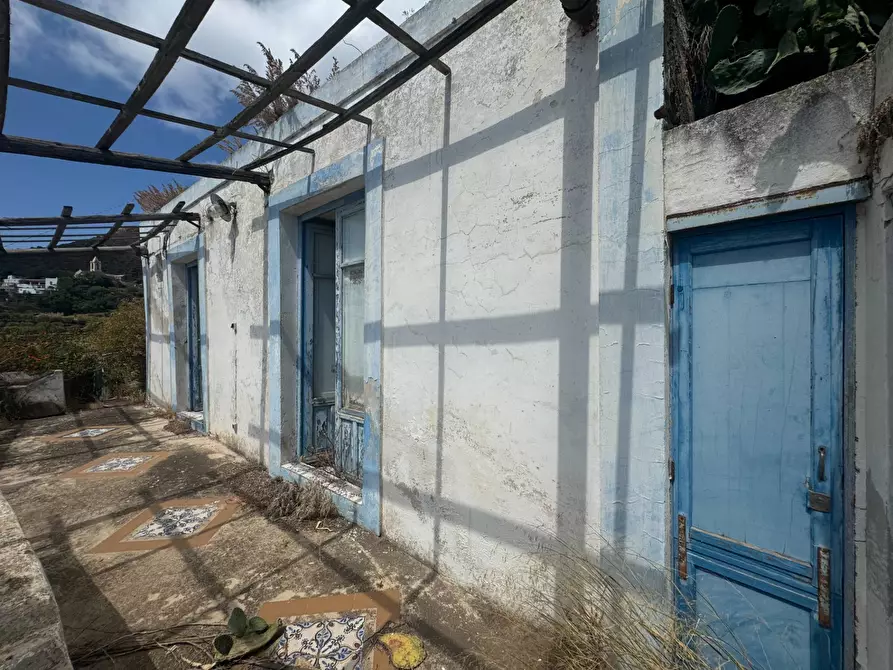 Immagine 5 di Rustico / casale in vendita  in Via Serra di Rando snc a Lipari