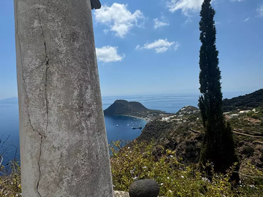 Immagine 15 di Rustico / casale in vendita  in Via Serra di Rando snc a Lipari