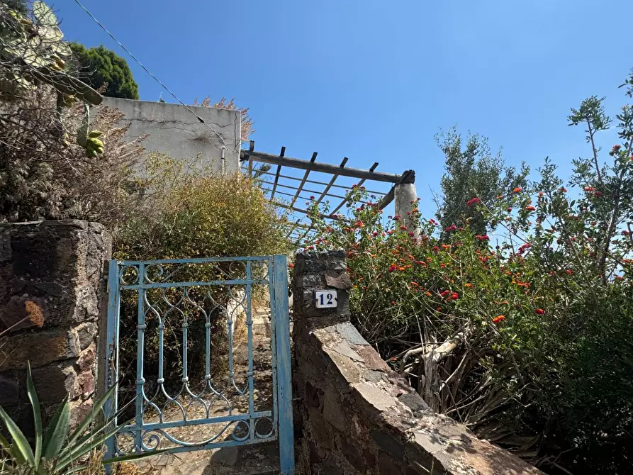 Immagine 25 di Rustico / casale in vendita  in Via Serra di Rando snc a Lipari