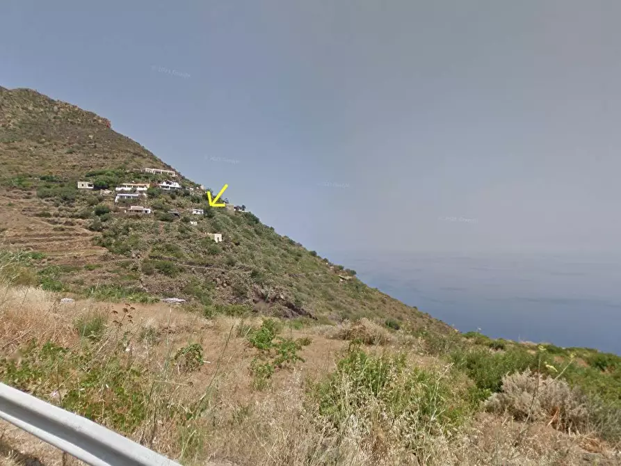 Immagine 2 di Rustico / casale in vendita  in Via Serra di Rando snc a Lipari