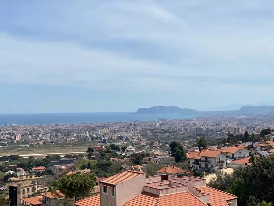 Immagine 33 di Villetta a schiera in affitto  in via Ferrario Rosina 22 a Palermo