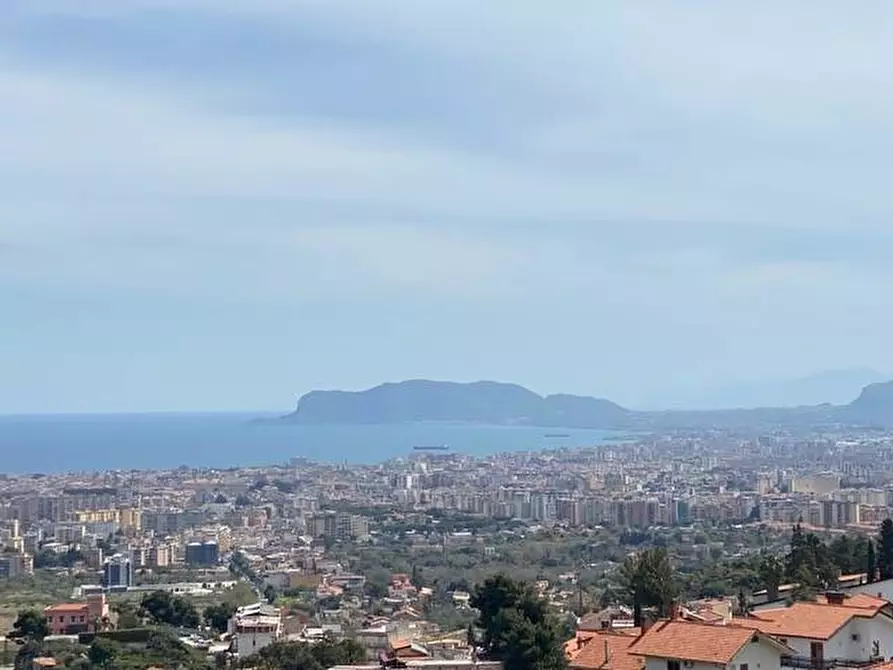 Immagine 1 di Villetta a schiera in affitto  in via Ferrario Rosina 22 a Palermo