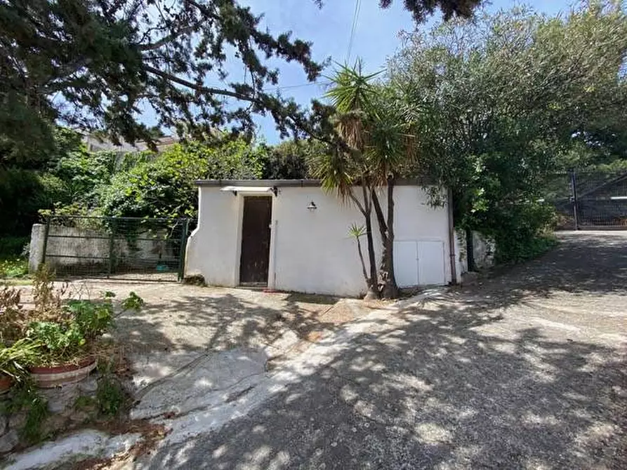 Immagine 39 di Villetta a schiera in affitto  in via Ferrario Rosina 22 a Palermo