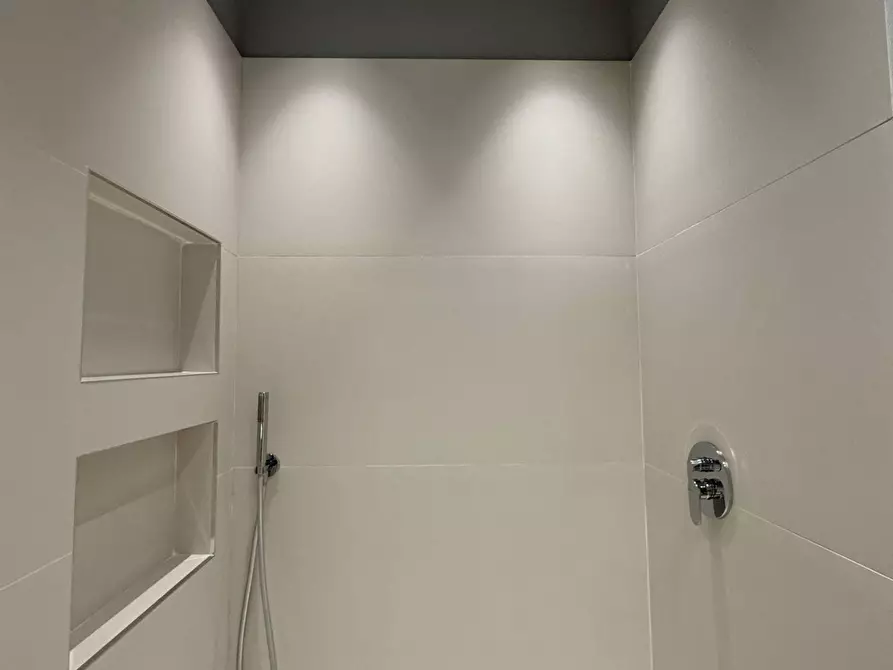 Immagine 11 di Appartamento in vendita  in Via Francesco Lo Jacono 22 a Palermo