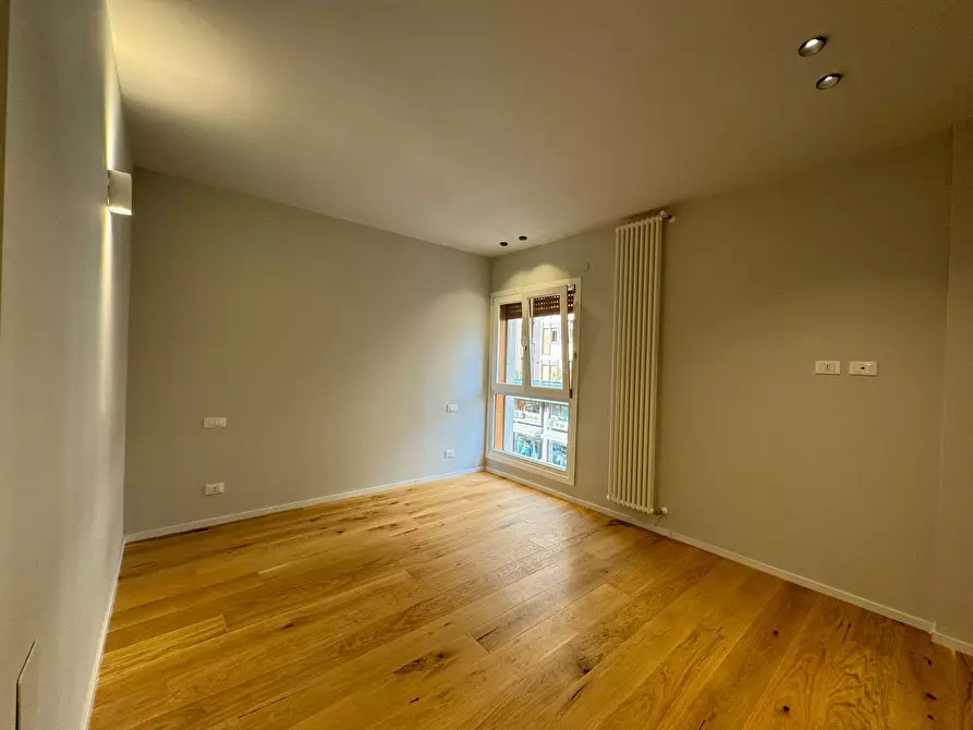 Immagine 14 di Appartamento in vendita  in Via Francesco Lo Jacono 22 a Palermo