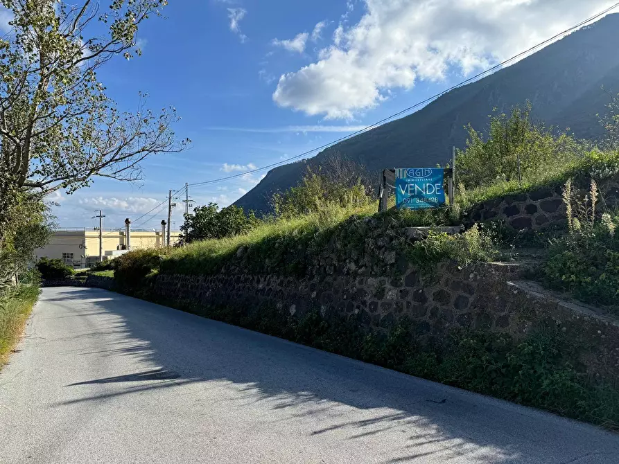 Immagine 1 di Terreno agricolo in vendita  in strada provinciale 182 a Fondachelli-Fantina