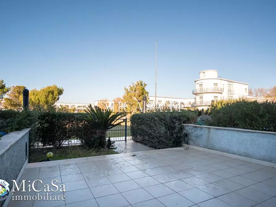 Immagine 6 di Villetta a schiera in vendita  in Viale Del Tirreno 82 a Pisa