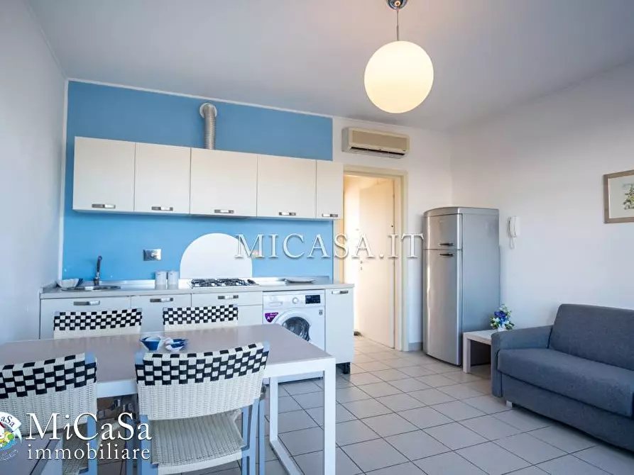 Immagine 9 di Villetta a schiera in vendita  in Viale Del Tirreno 82 a Pisa