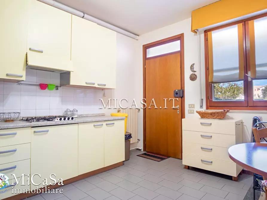 Immagine 6 di Appartamento in affitto  in Via Degli Oleandri 40 a Pisa