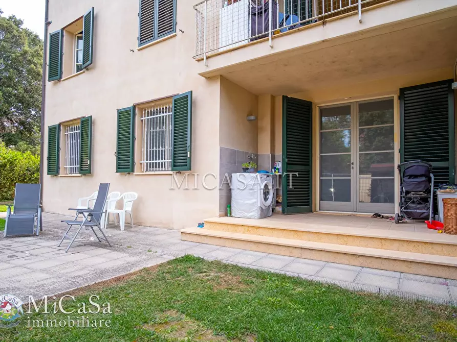 Immagine 28 di Appartamento in affitto  in Via Dei Mughetti a Pisa