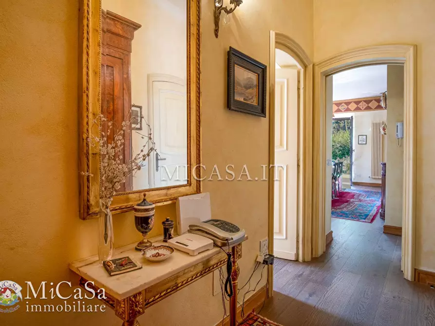 Immagine 30 di Villa in vendita  in Via Dei Biancospini 27 a Pisa