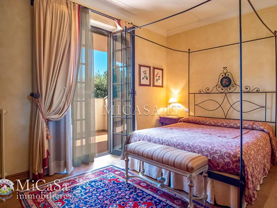 Immagine 35 di Villa in vendita  in Via Dei Biancospini 27 a Pisa