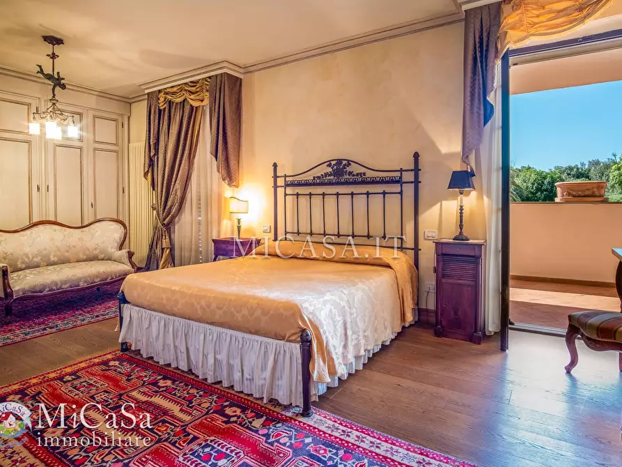 Immagine 41 di Villa in vendita  in Via Dei Biancospini 27 a Pisa