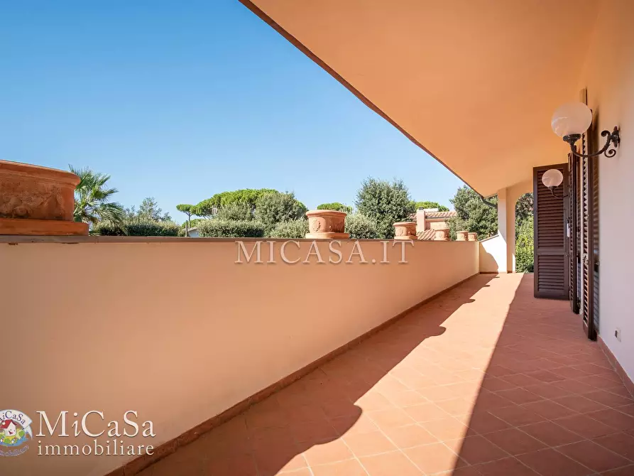 Immagine 47 di Villa in vendita  in Via Dei Biancospini 27 a Pisa