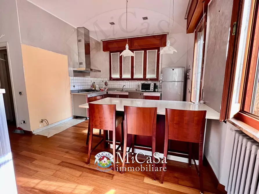 Immagine 8 di Villa in vendita  in Via Dei Gattici 7 a Pisa