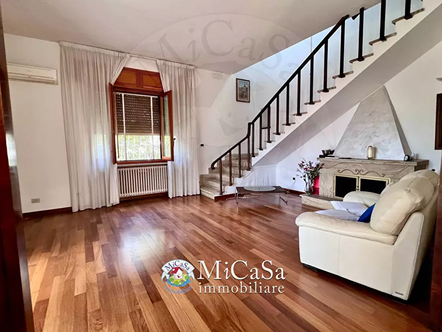 Immagine 13 di Villa in vendita  in Via Dei Gattici 7 a Pisa
