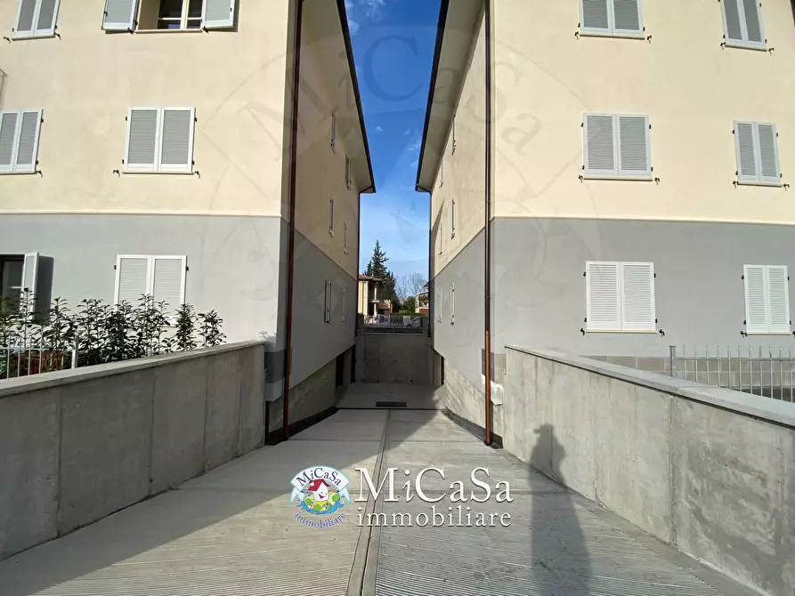 Immagine 11 di Appartamento in vendita  in Via Roma a San Giuliano Terme