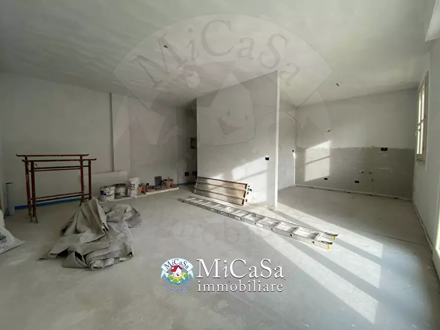 Immagine 4 di Appartamento in vendita  in Via Roma a San Giuliano Terme